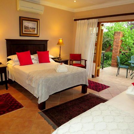 Camelia Guest House Bloemfontein Exterior photo