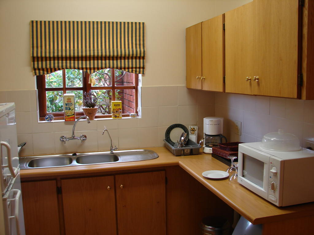 Camelia Guest House Bloemfontein Exterior photo