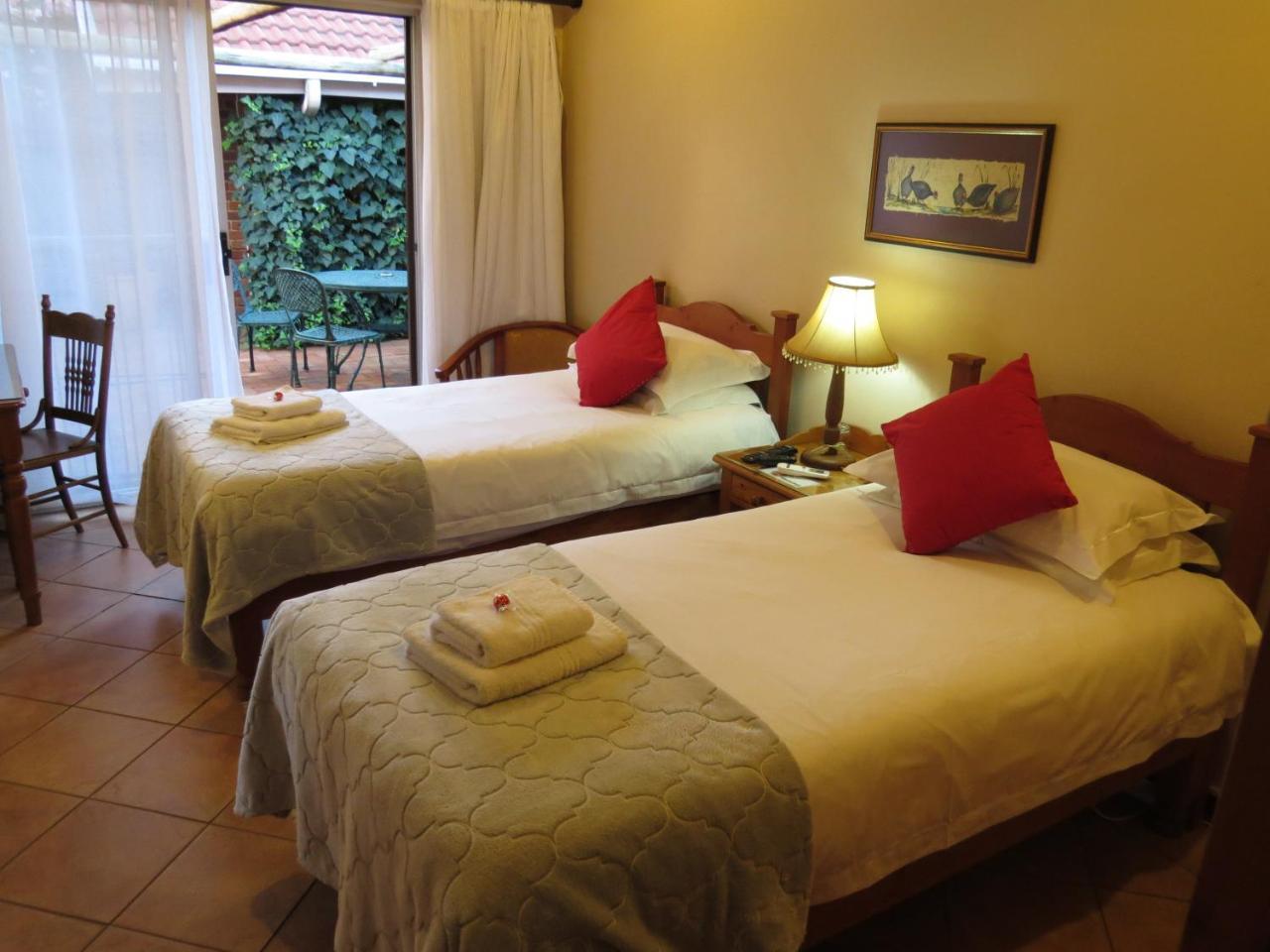 Camelia Guest House Bloemfontein Exterior photo