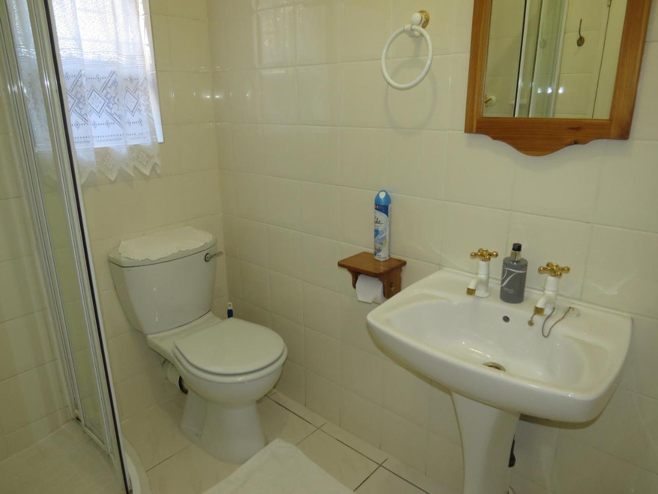 Camelia Guest House Bloemfontein Exterior photo